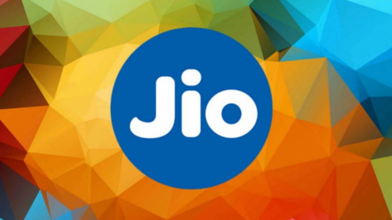 Jio Valentine’s Day Offer Introduced; Check out the Benefits!
