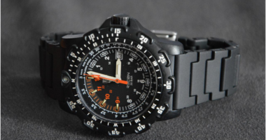 Top 5 Tactical Watches for Men that Are Trendy in 2022