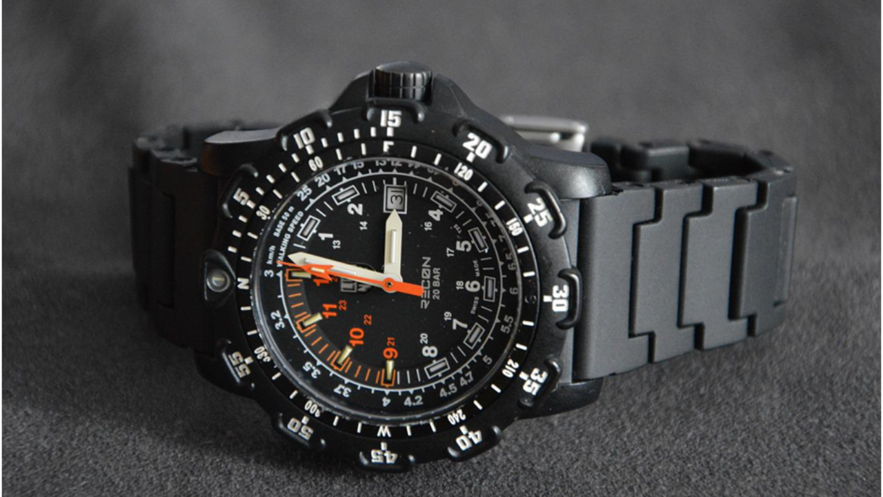 Top 5 Tactical Watches for Men that Are Trendy in 2022