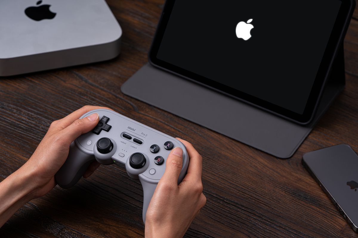 The Best Controllers from 8BitDo Can Now Be Used With iPhones, iPad, and Other Apple Products.