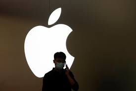 Why Apple's headset could revitalise the lagging virtual reality market