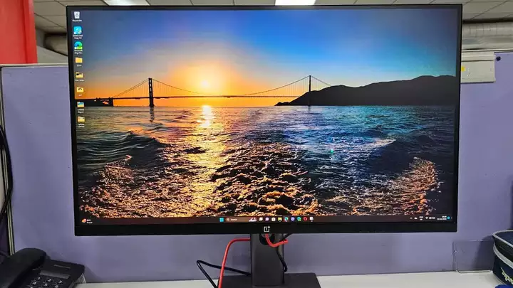 Review of The OnePlus x27 Monitor: Sweet Deal